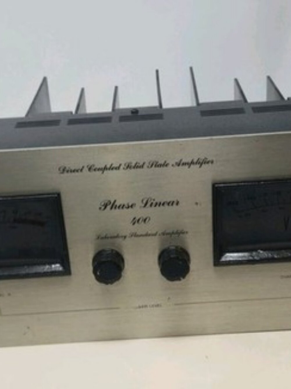​Vintage Phase Linear 400 Power Amplifier - Powers On, One Channel‎ Out